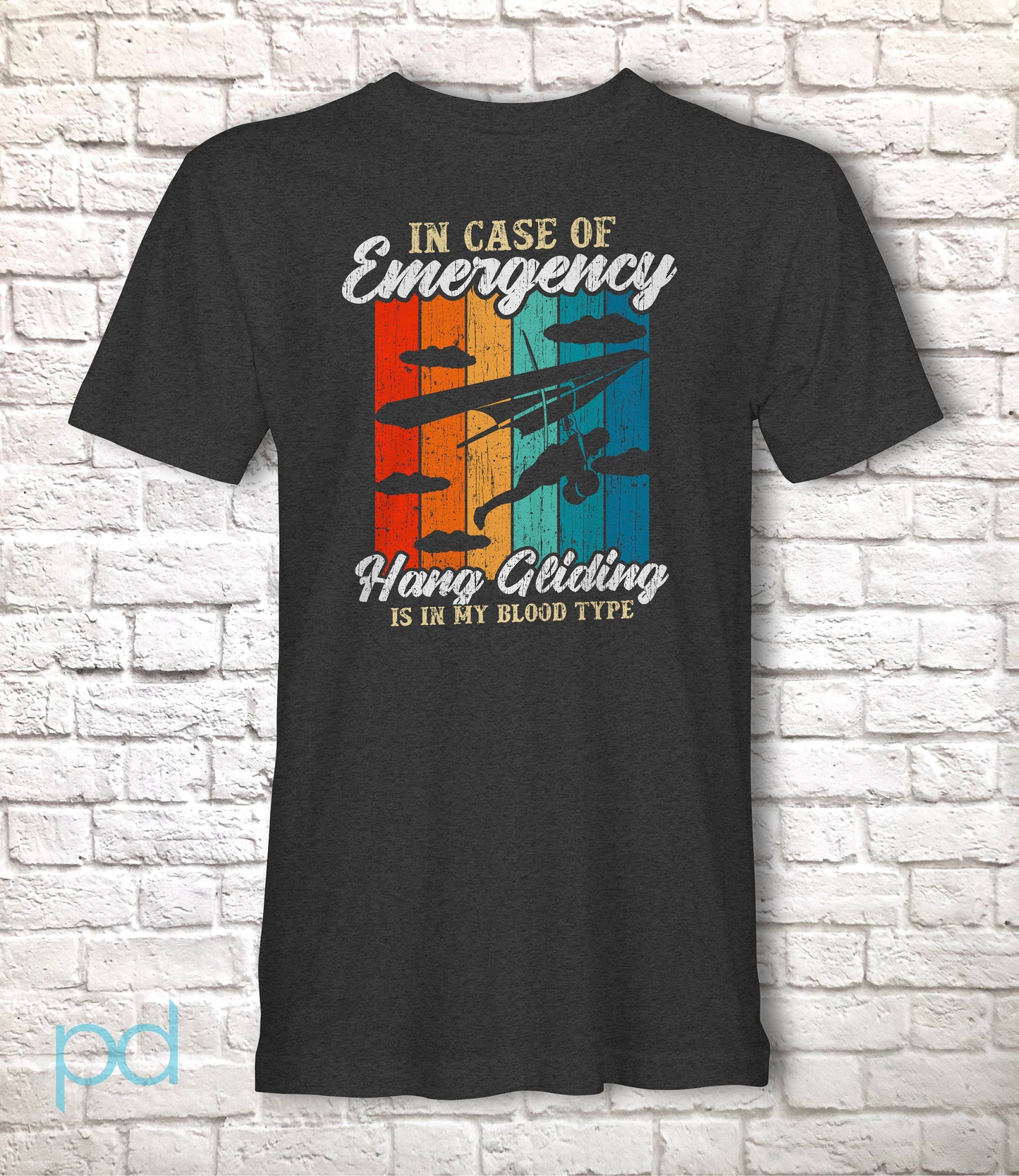 Funny Hang Gliding T-Shirt, In Case of Emergency Hang-Gliding Is In My Blood Type Pun Gift Idea, Humorous Graphic Print Tee Shirt Top