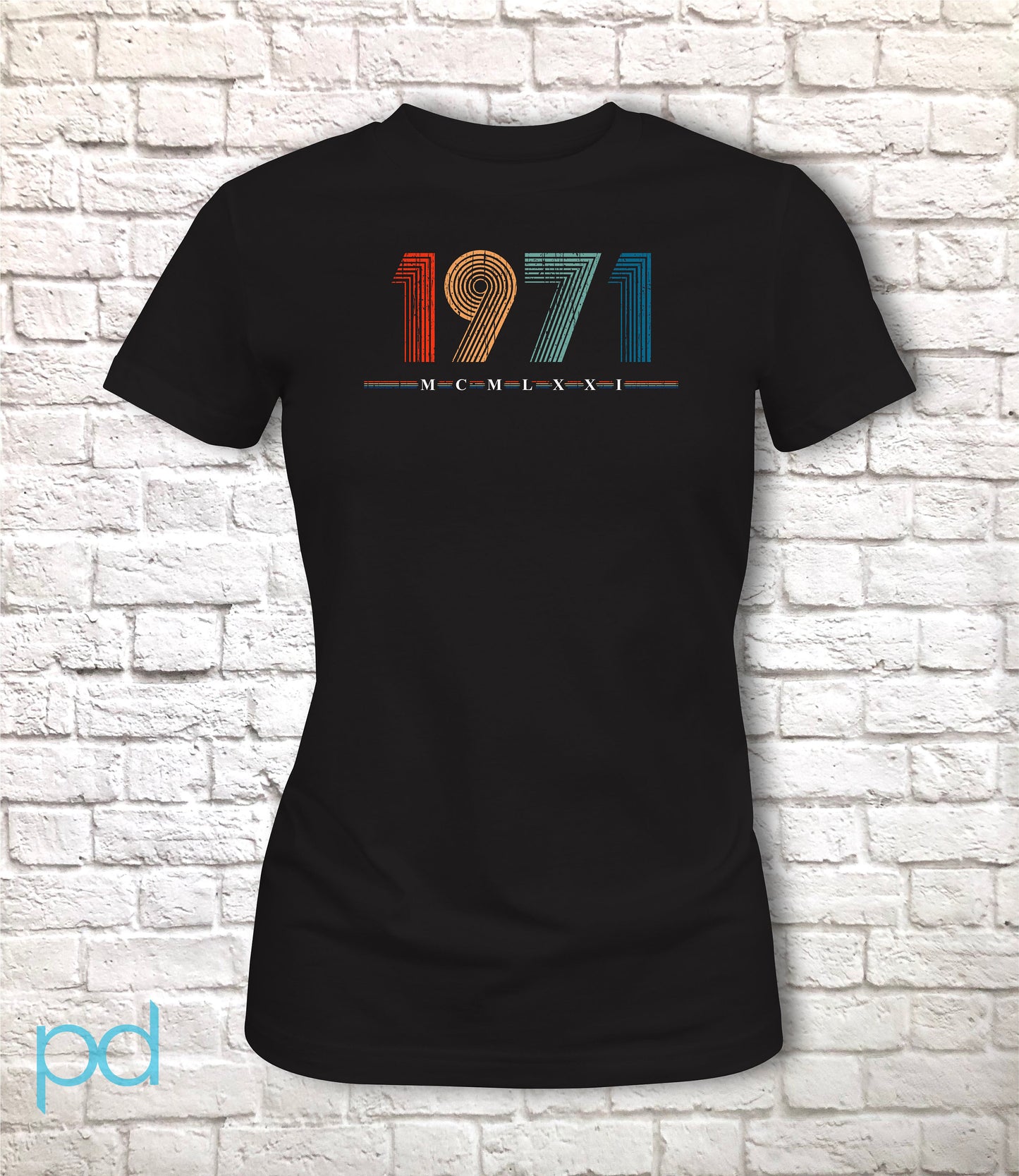 1971 Women's T Shirt, 51st Birthday Gift Ladies T-Shirt in Retro & Vintage 70s style, MCMLXXI Fiftieth Bday Fitted Fit Tee Shirt Top