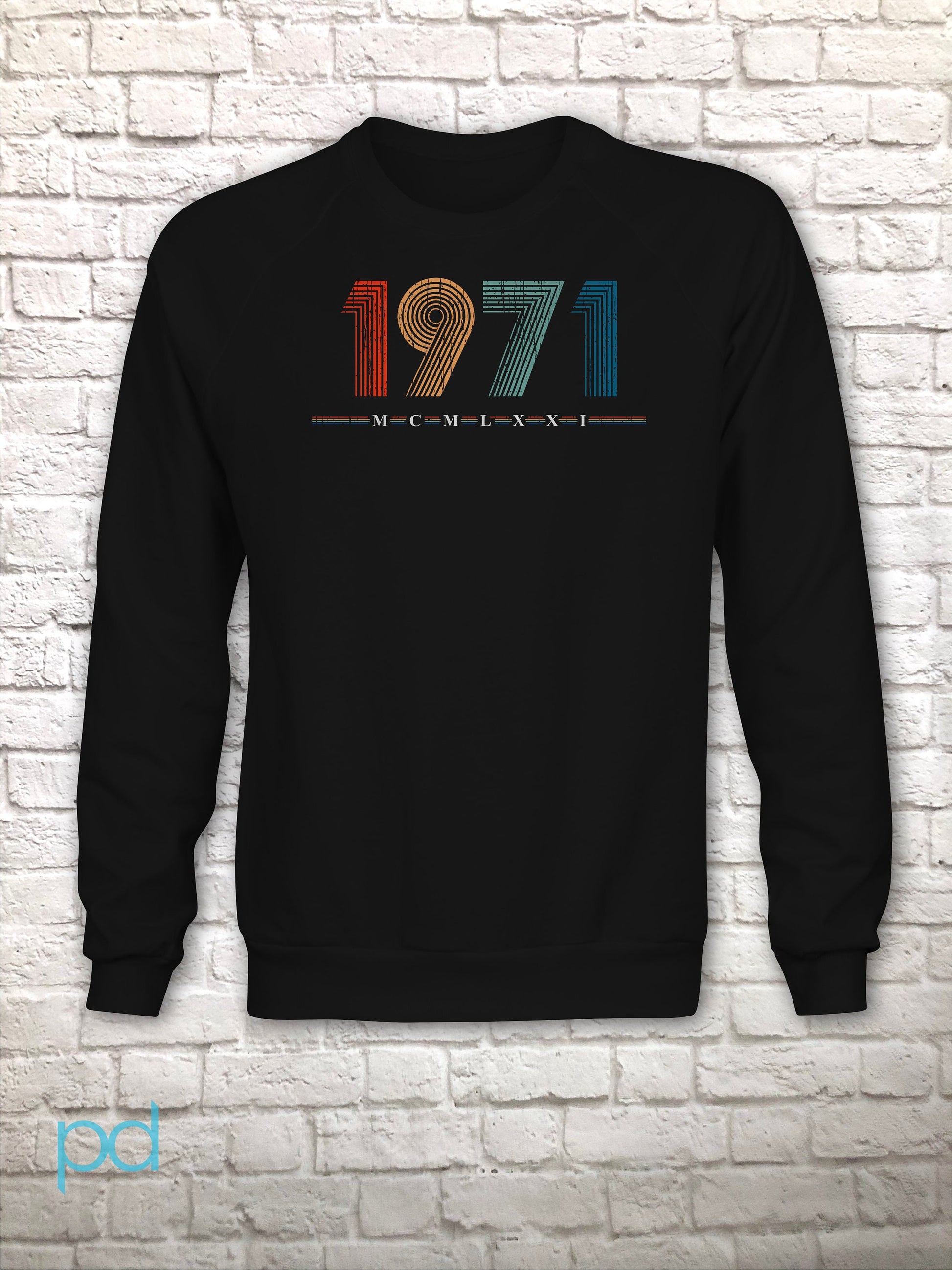 1971 Longsleeve Sweatshirt, 51st Birthday Gift Sweater in Retro & Vintage 70s style, MCMLXXI Fiftieth Bday Jumper Top For Men or Women