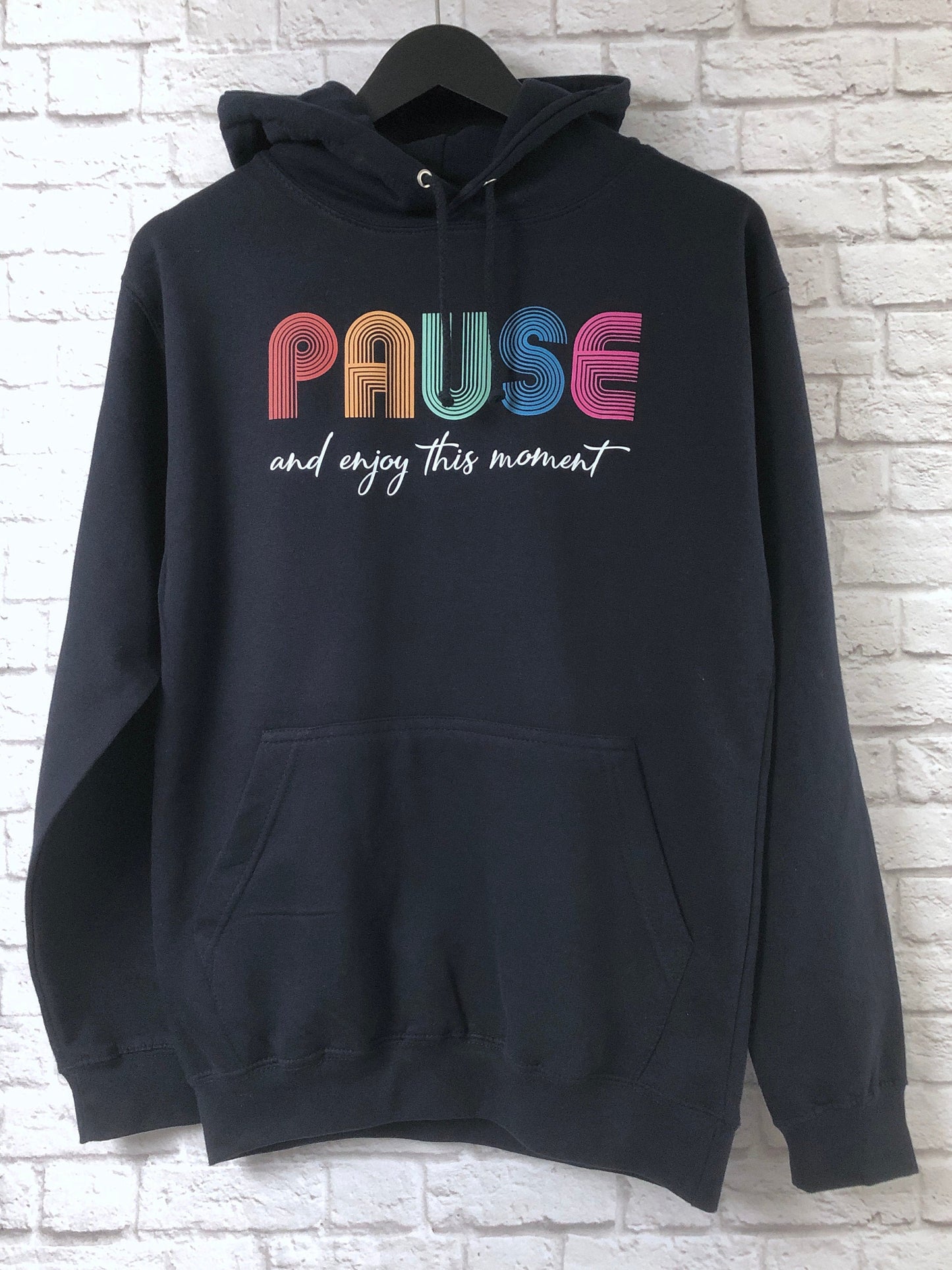 PAUSE Hoodie, Calm Reflection Birthday Gift Hooded Sweatshirt in Retro Vintage 70s style, Chill Relax Hoody Sweat Shirt Top For Men or Women